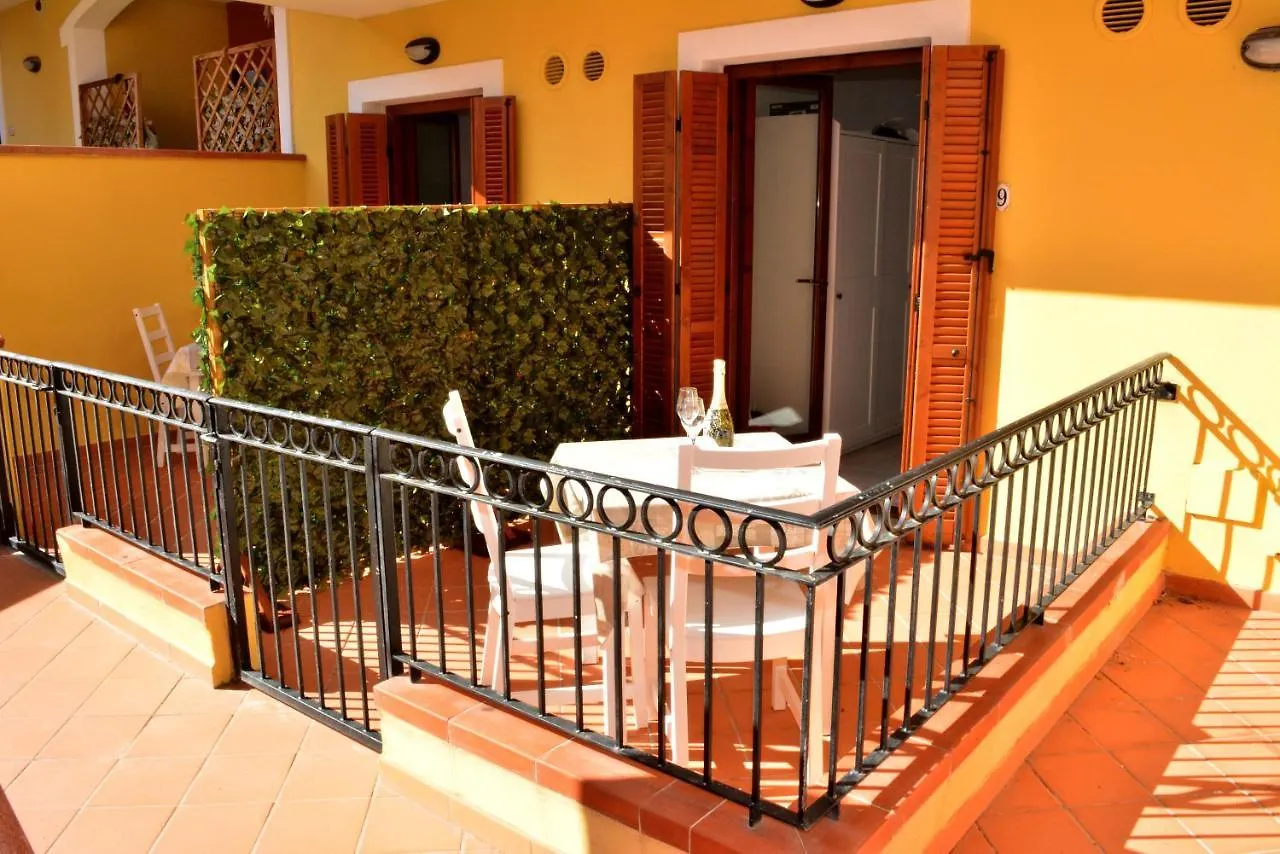 Appartamenti Residence Poseidone Санта-Тереза-Галлура